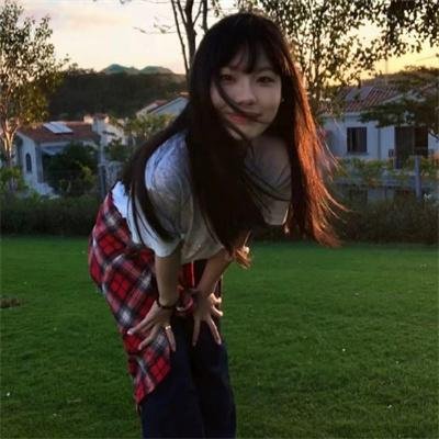 女子高中生